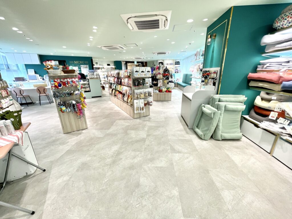 正規取扱店の日本橋三越本店